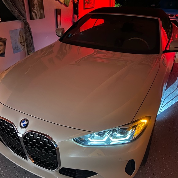 Meet your Posher, Hheather - Picture 4 of 4